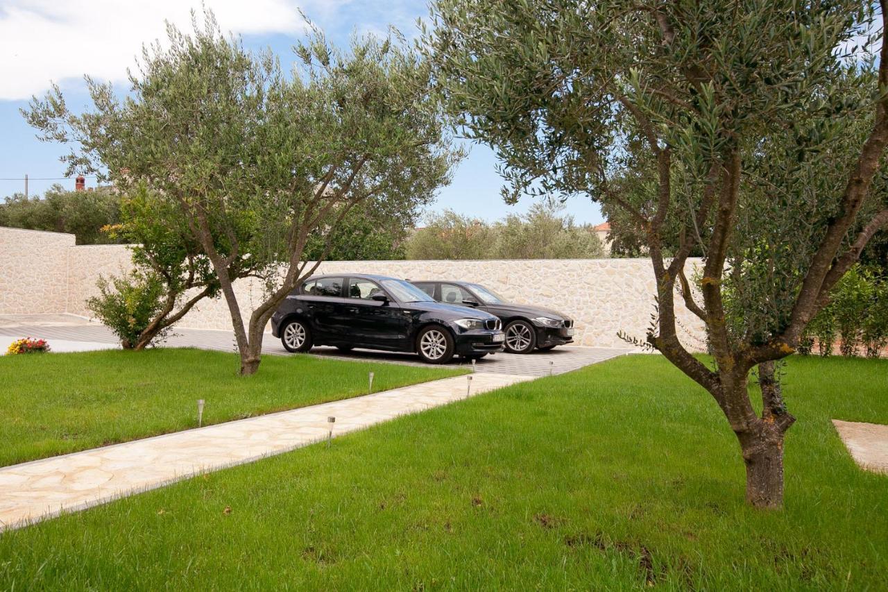 Studio Apartments Tara Zadar Exterior photo