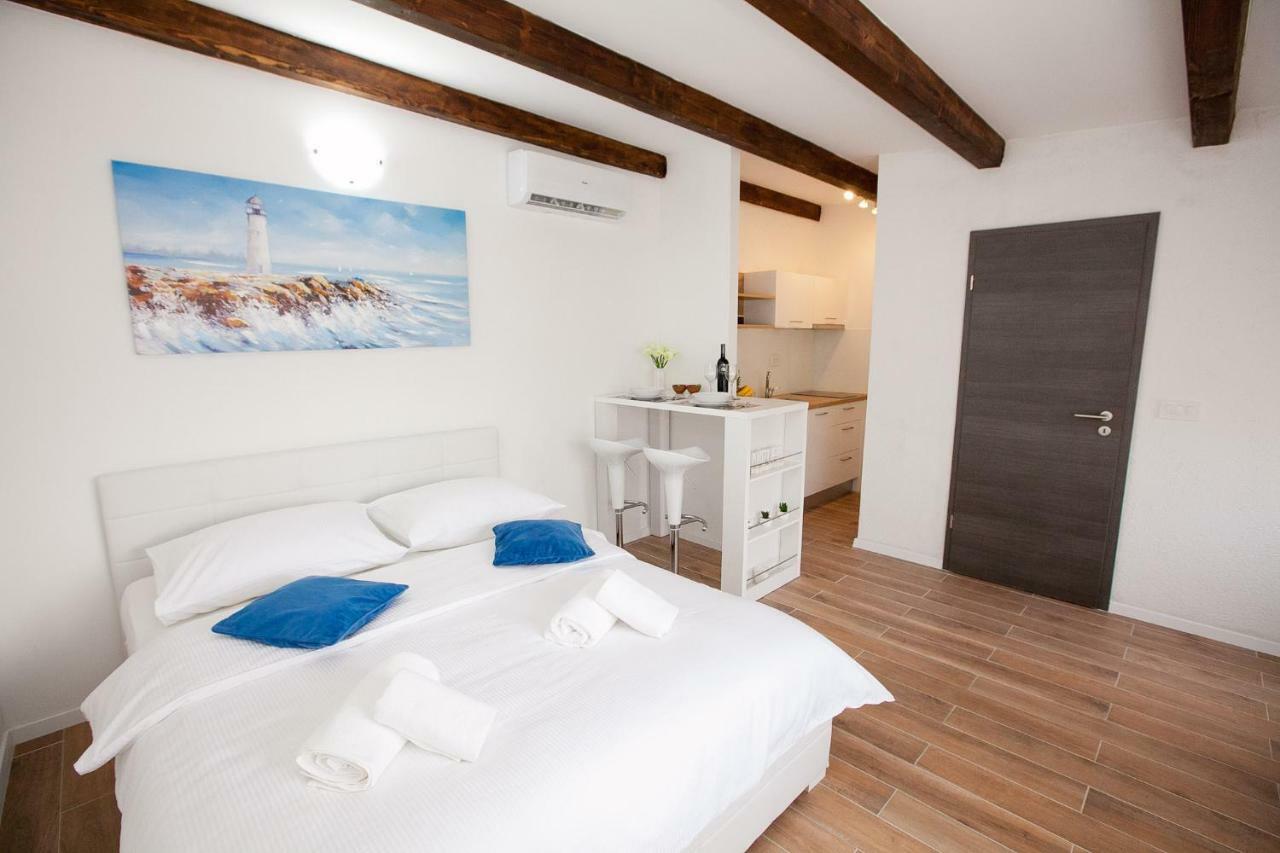 Studio Apartments Tara Zadar Exterior photo